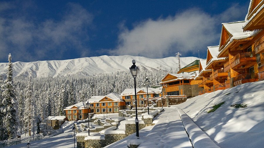 Khyber, Himalayan Resort and Spa